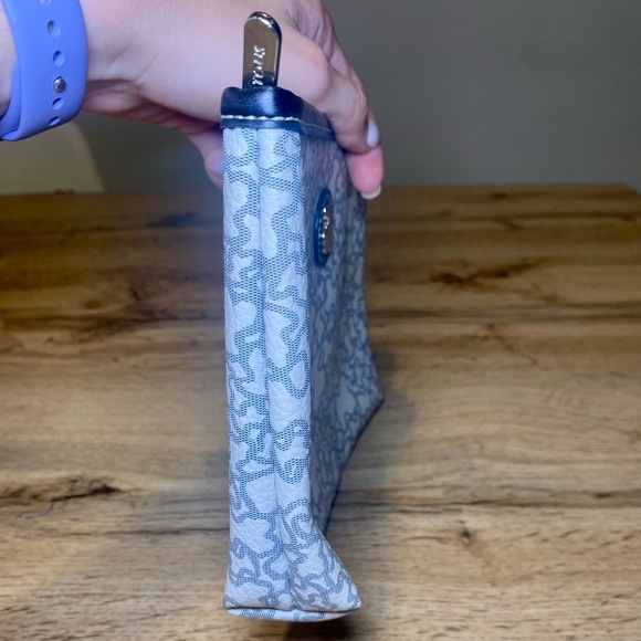 TOUS Monogram Pouch – Medium Cosmetic / Travel Case - Picture 6 of 7